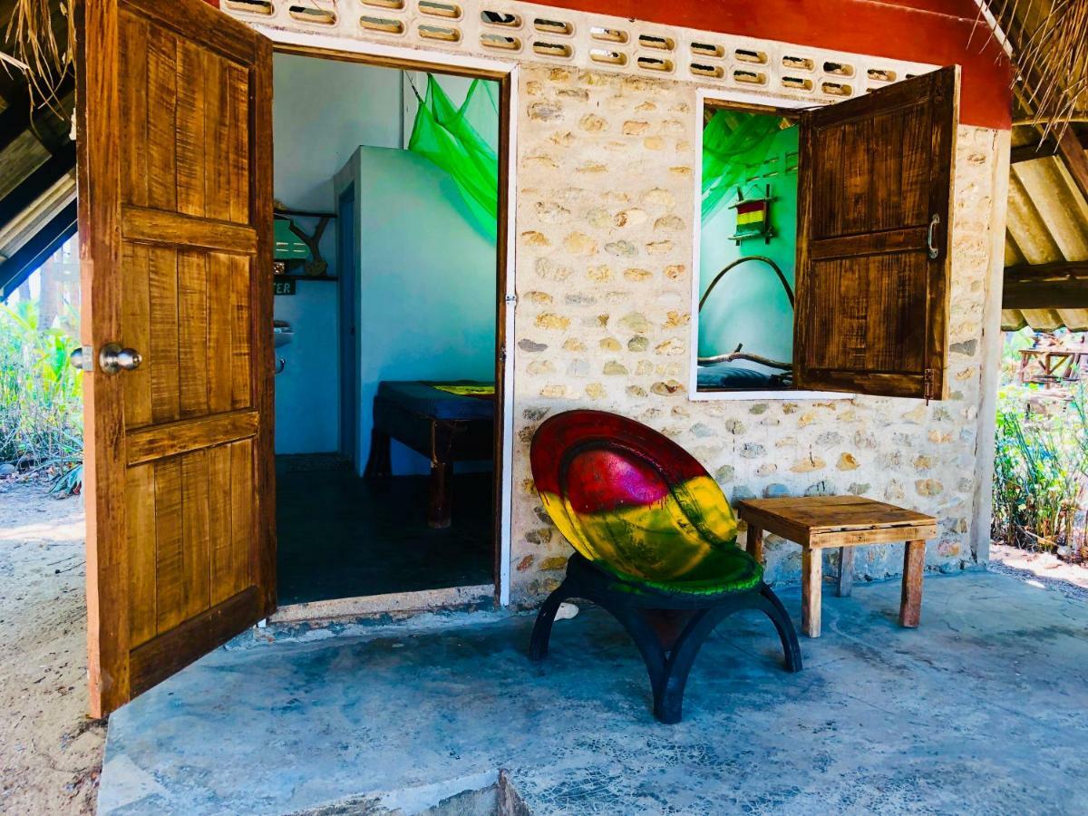 Reggae Island Private Island Ξενοδοχείο Koh Phayam Εξωτερικό φωτογραφία